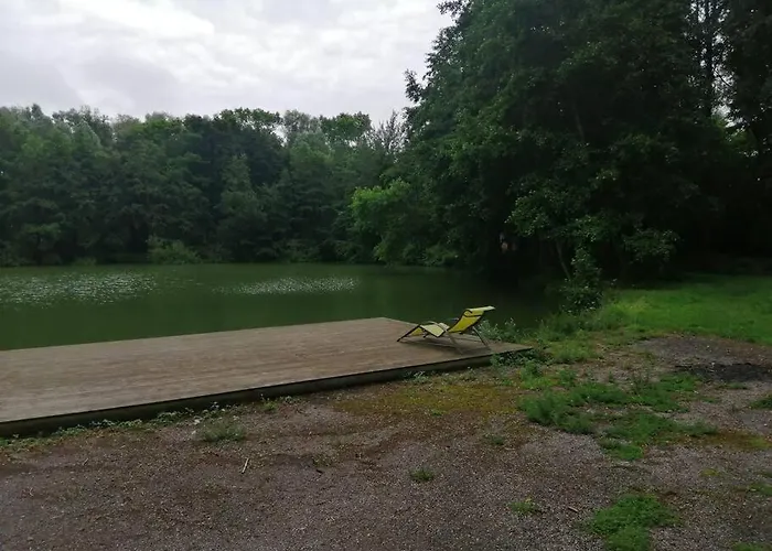 Autour De L'etang 80 Шале